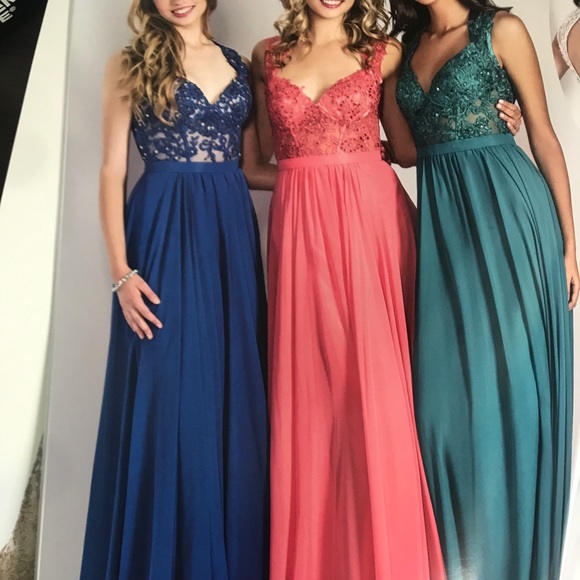 Royal Blue Lace Gown 1079 - Picture 8 of 8